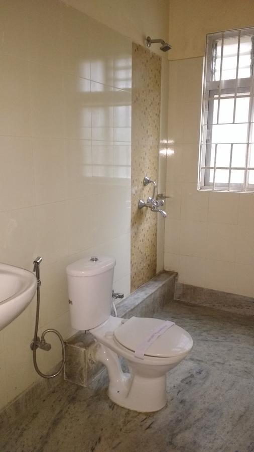 Hotel Pradhan Residency Гангток Экстерьер фото